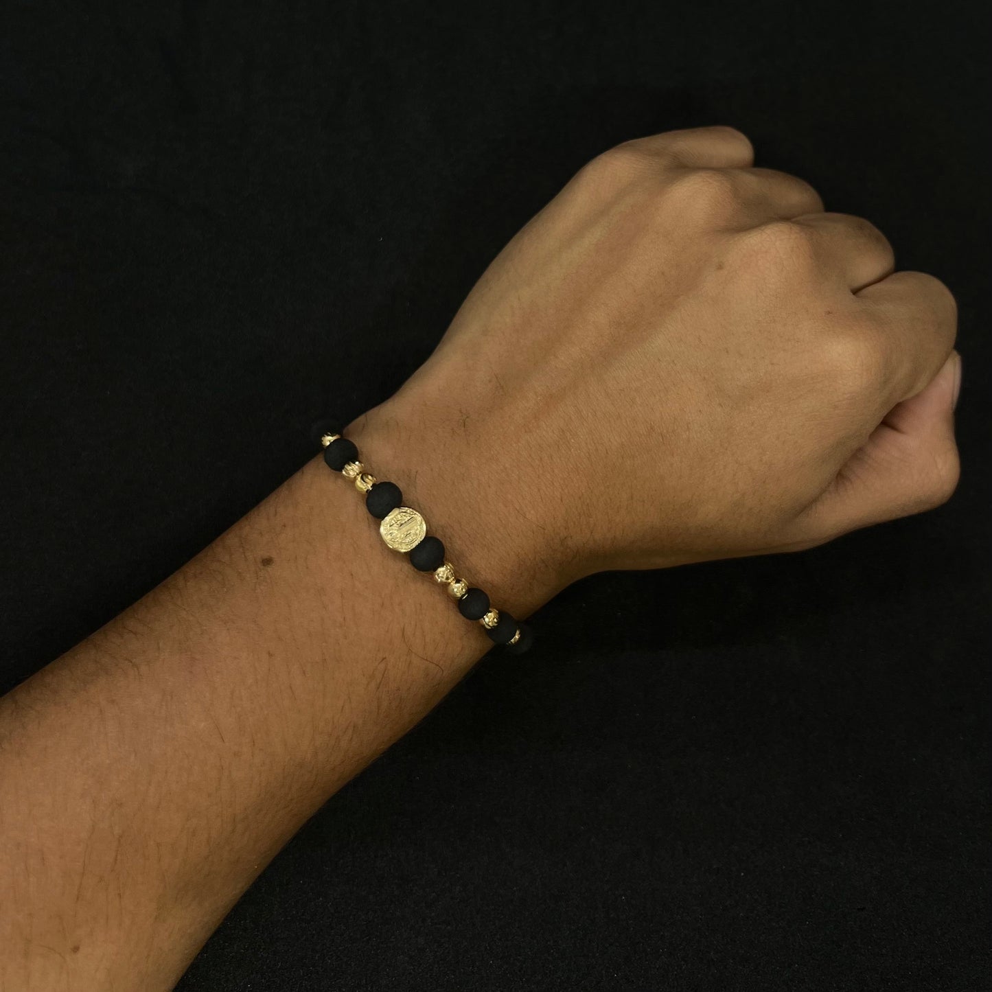 Pulsera Tejida San Benito