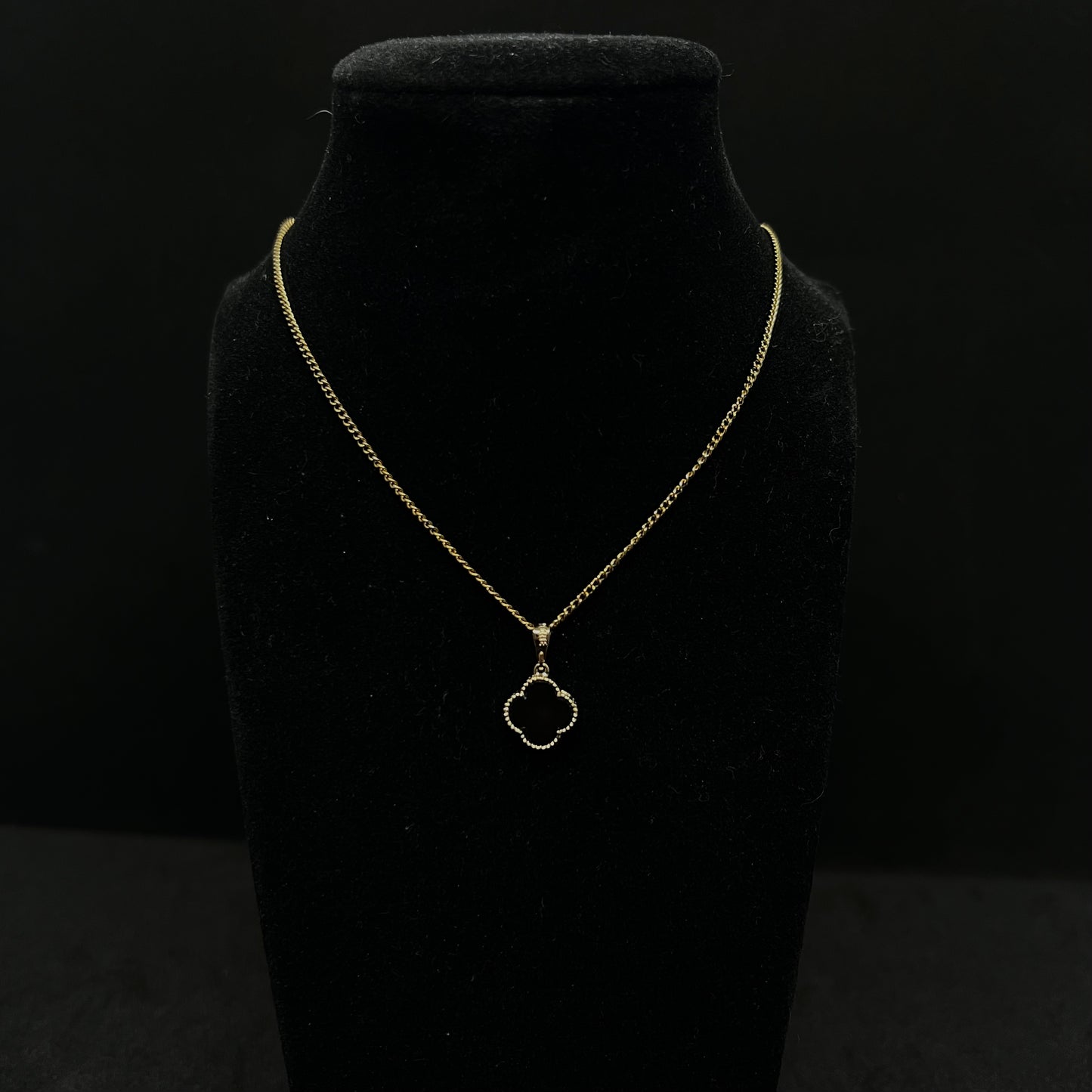 Dije Van Cleef Oro 18k