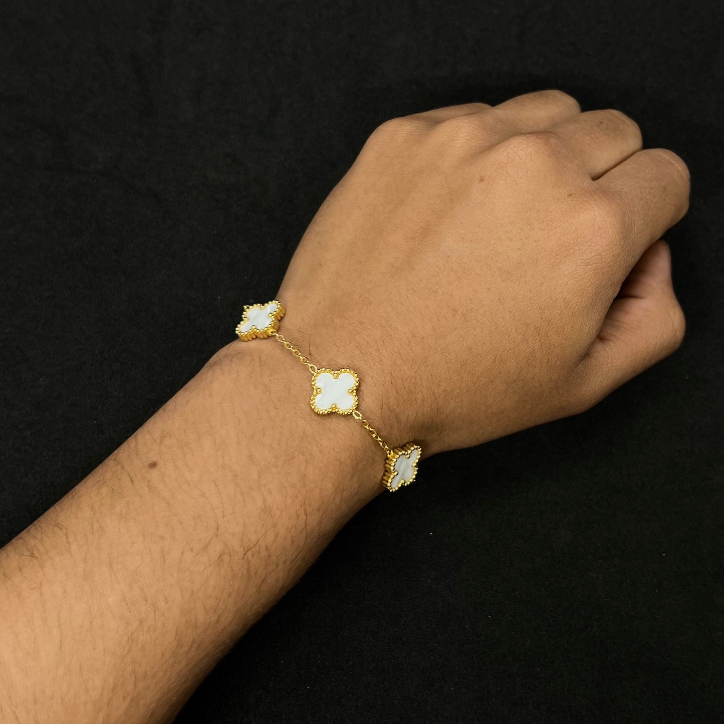 Van Cleef Blanca